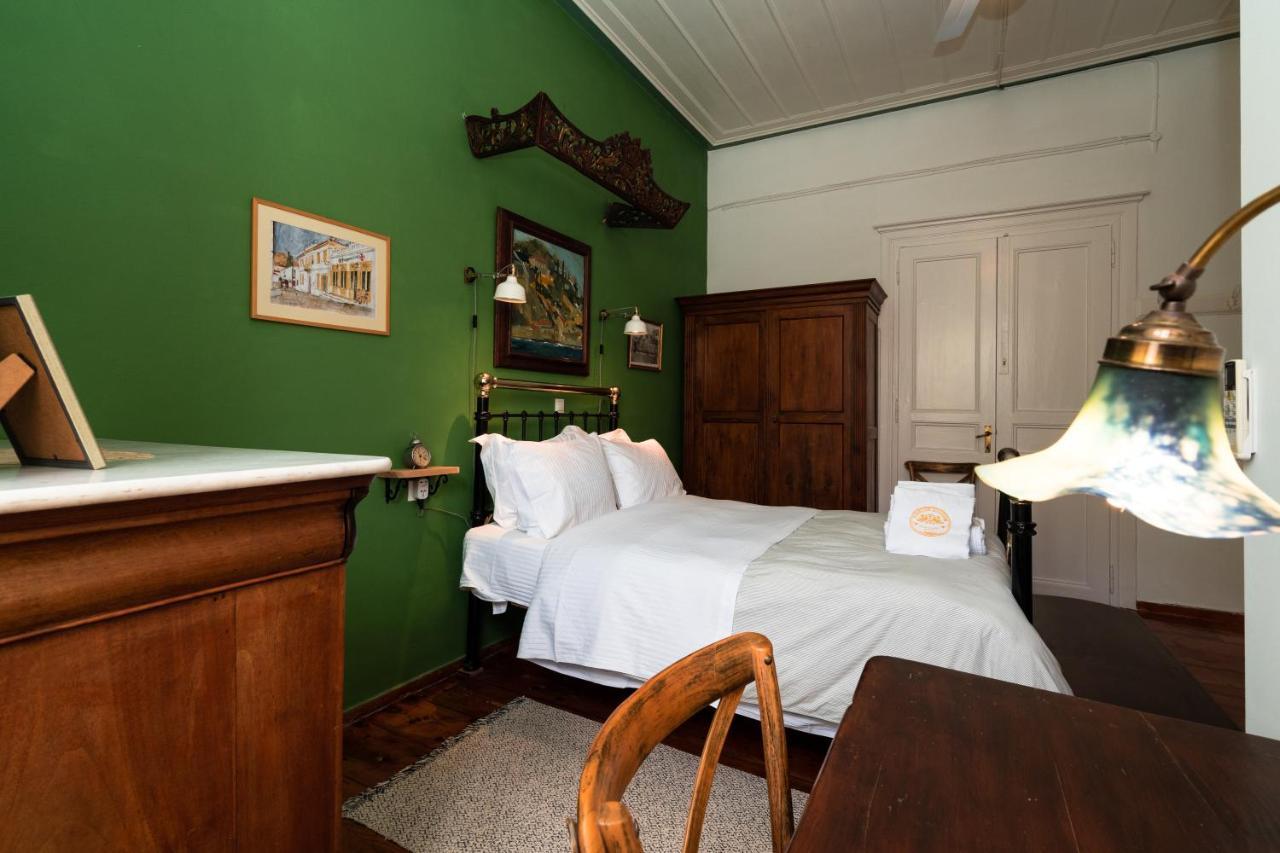 Rafalias Mansion 이드라 외부 사진